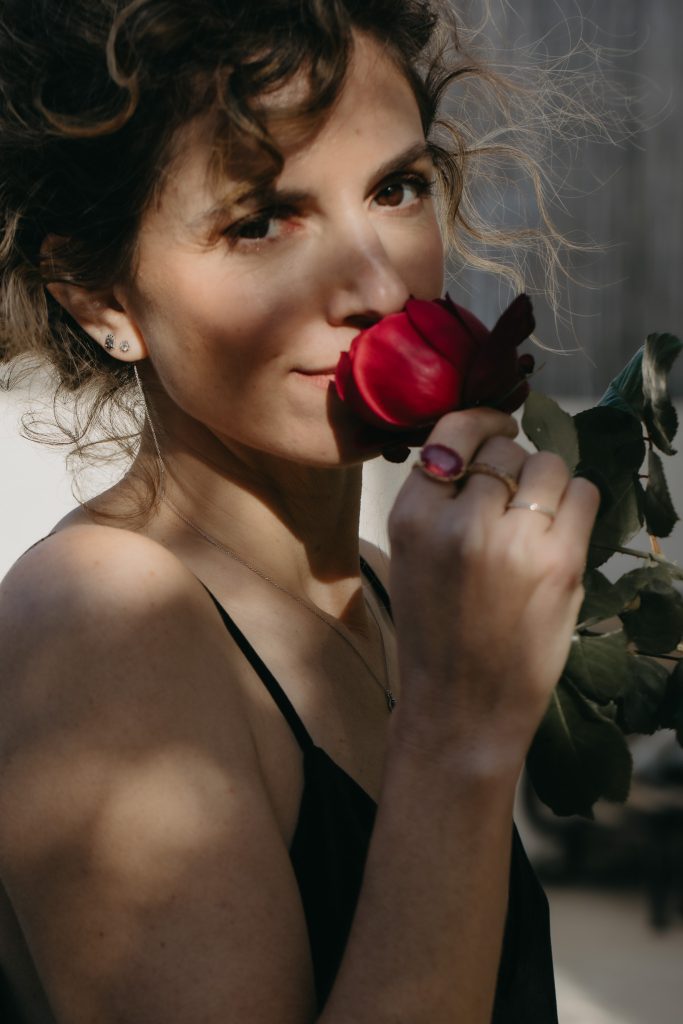 Micabella women with rose